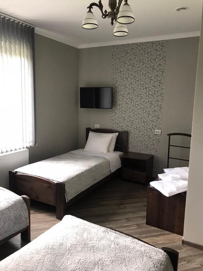 Gray Hotel فينوغراديف المظهر الخارجي الصورة