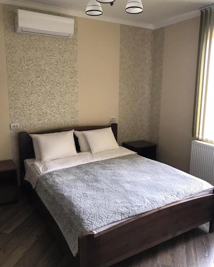 Gray Hotel فينوغراديف المظهر الخارجي الصورة