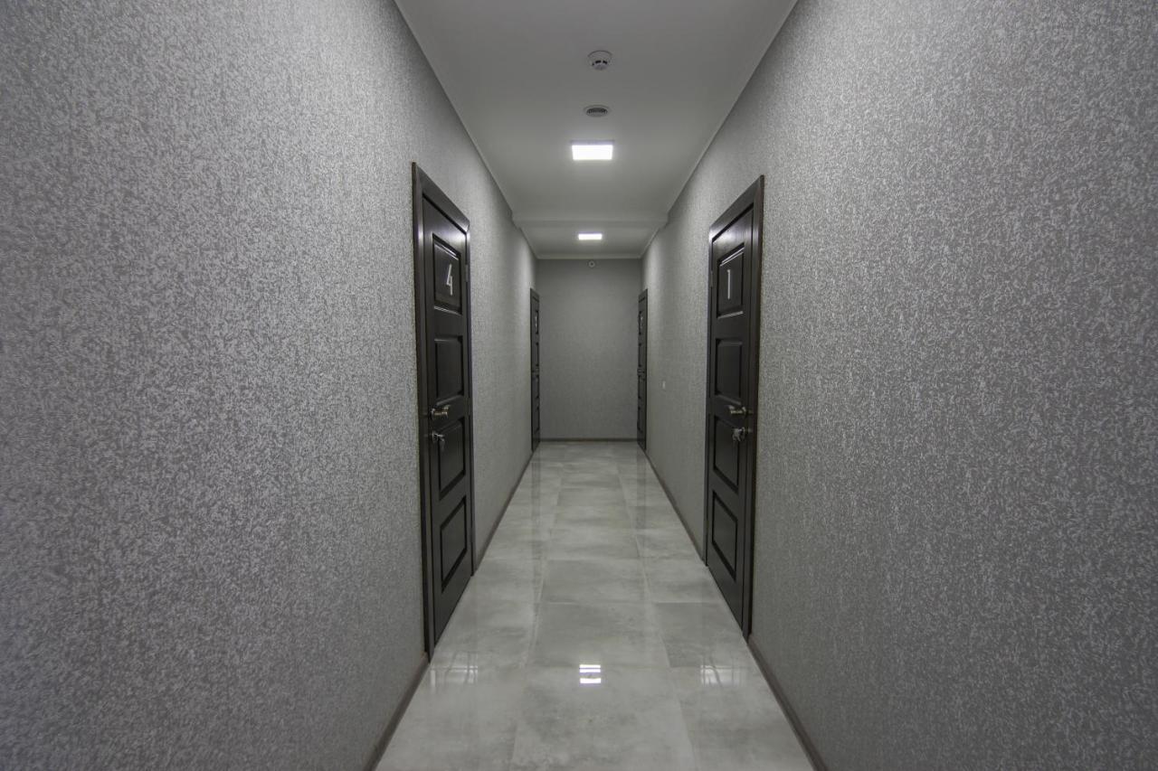 Gray Hotel فينوغراديف المظهر الخارجي الصورة